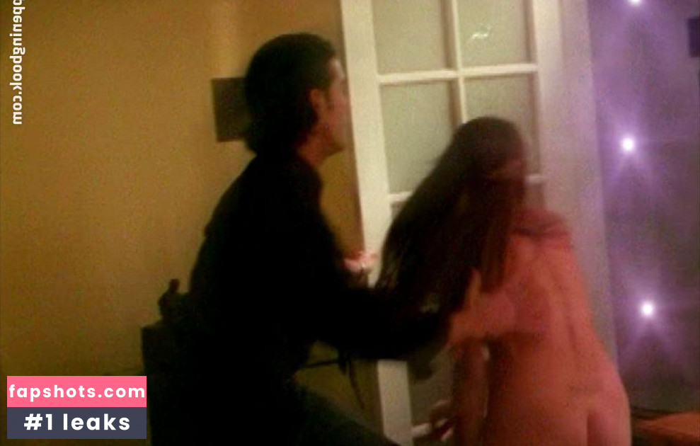 Krystal gallery photo #15