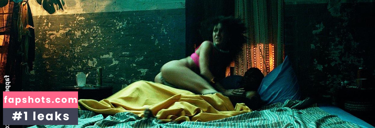 Krystal Tini gallery photo #4