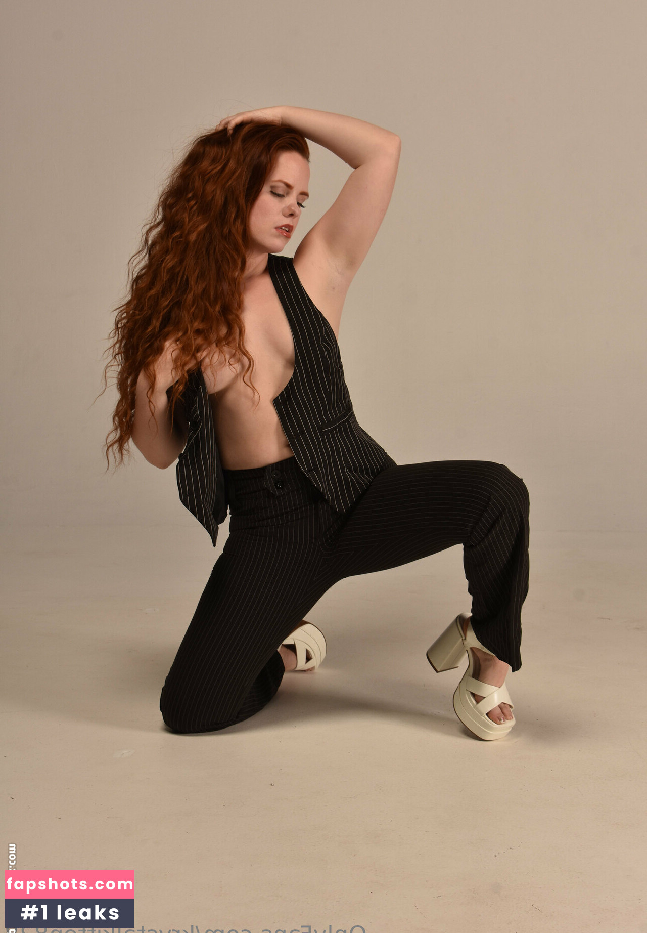 krystalkitten828 gallery photo #16