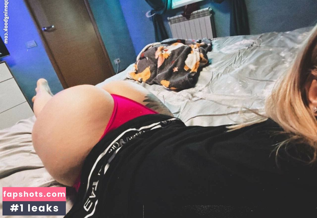 Ksenia Modestal gallery photo #17