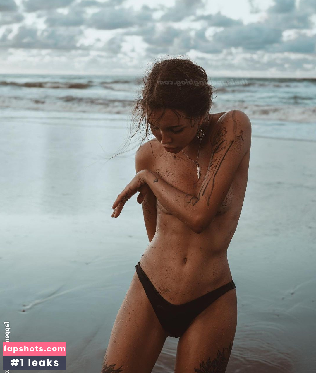 Kseniya Rain gallery photo #12