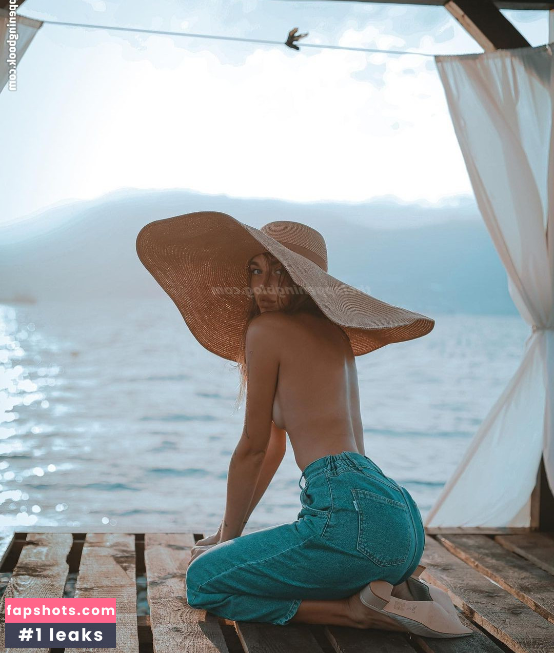 Kseniya Rain gallery photo #3