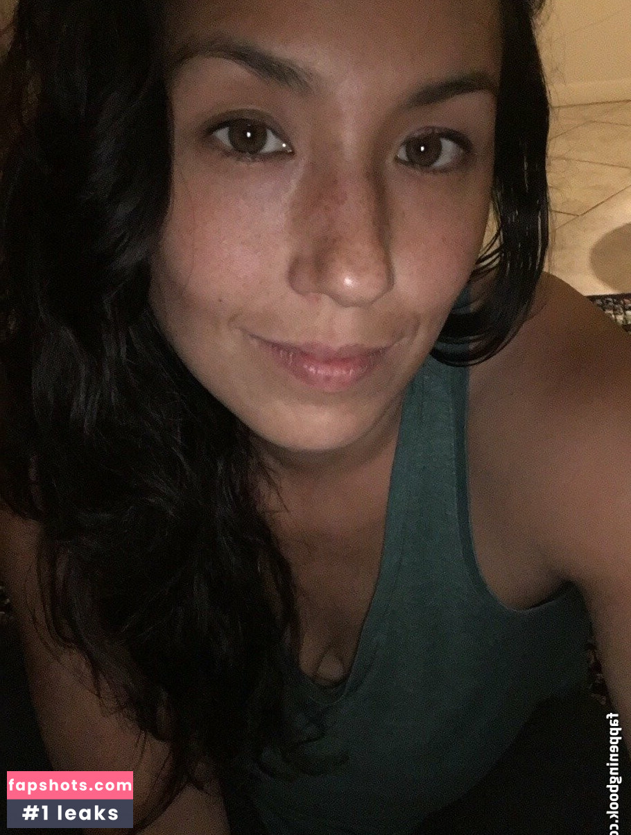 Kumi Omori gallery photo #11