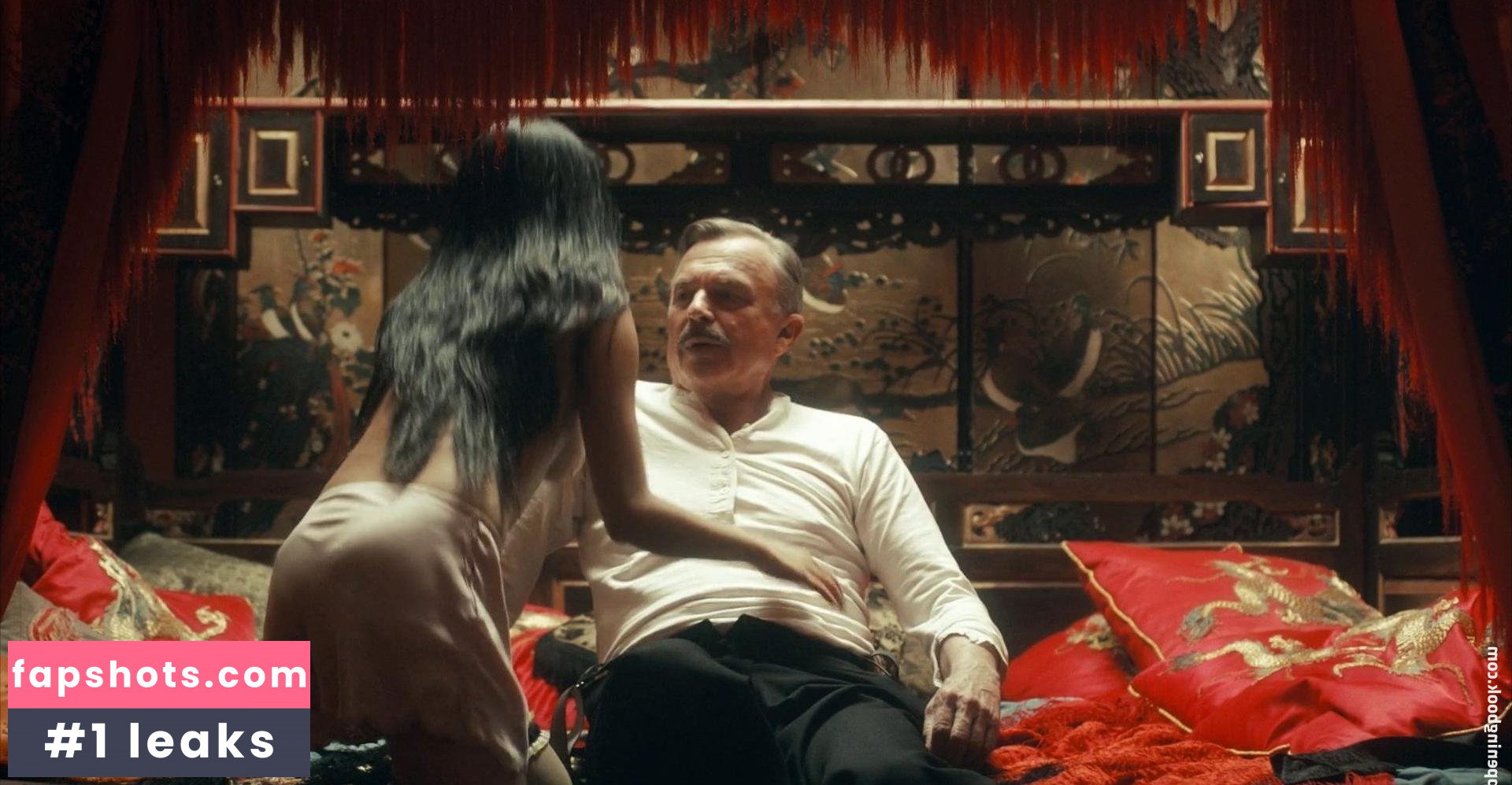 Kunjue Li gallery photo #6