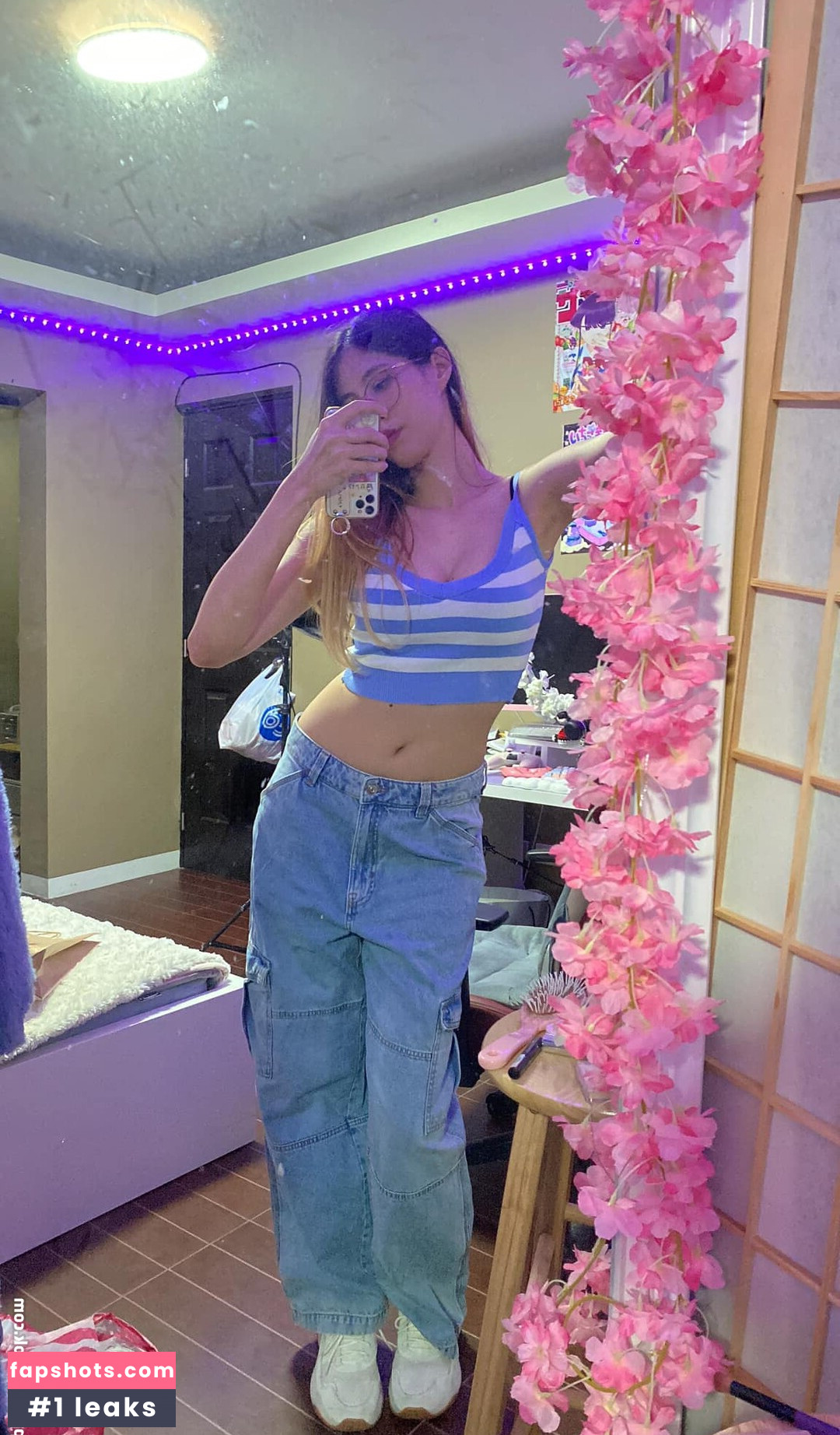 Kura Onee-san gallery photo #136