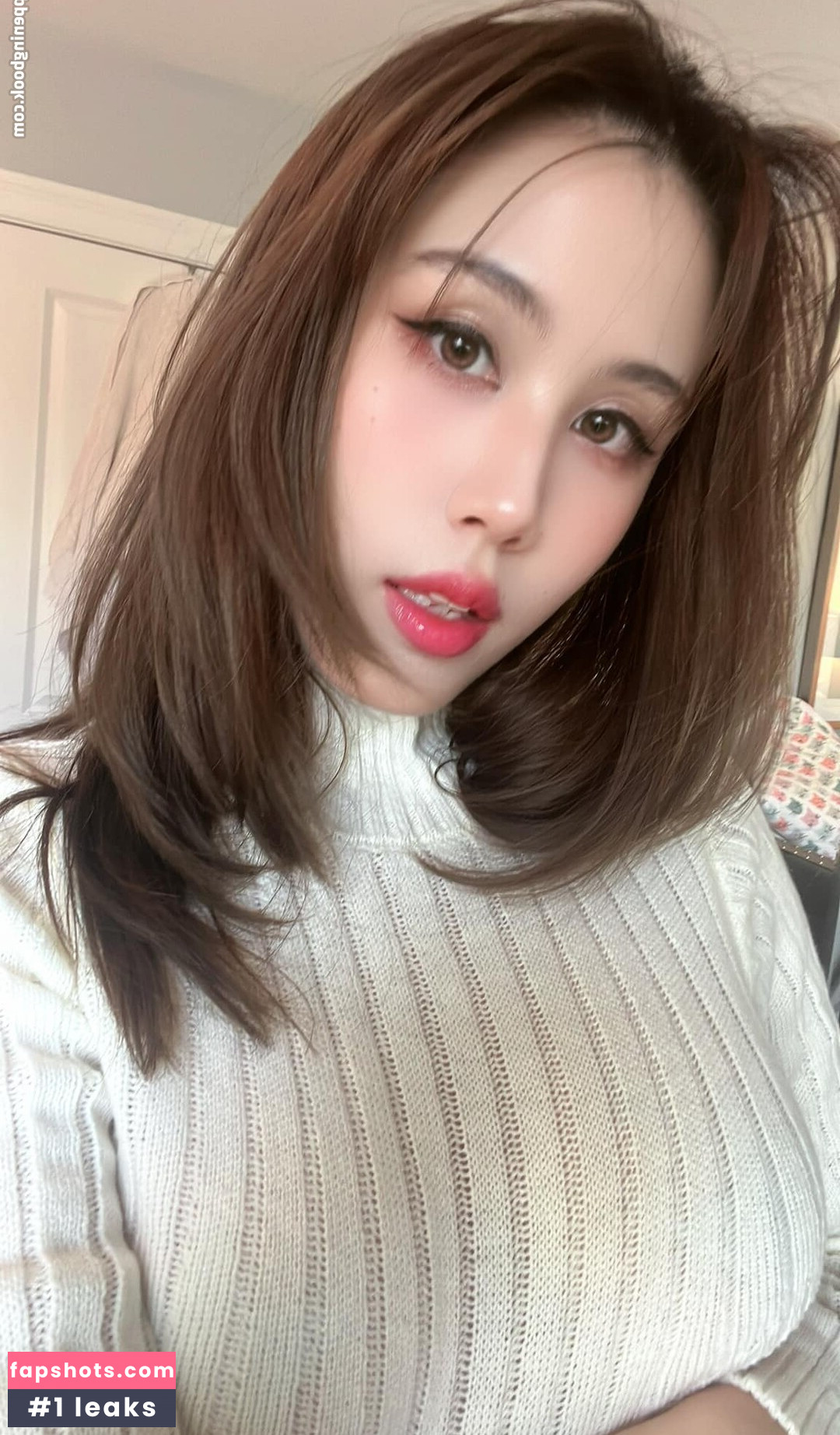 Kura Onee-san gallery photo #32