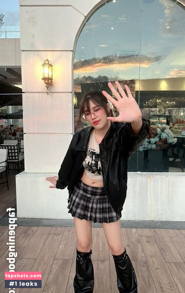 Kura Onee-san gallery photo #40