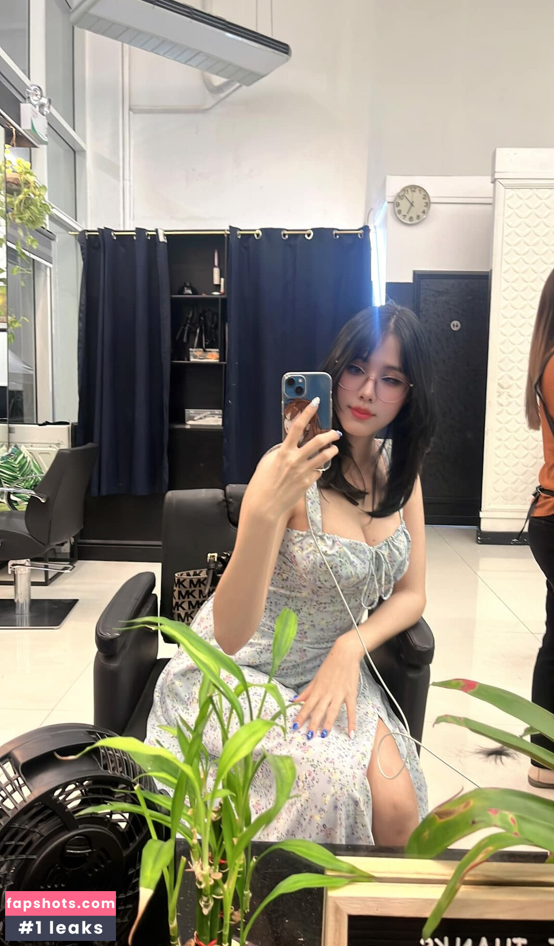 Kura Onee-san gallery photo #47