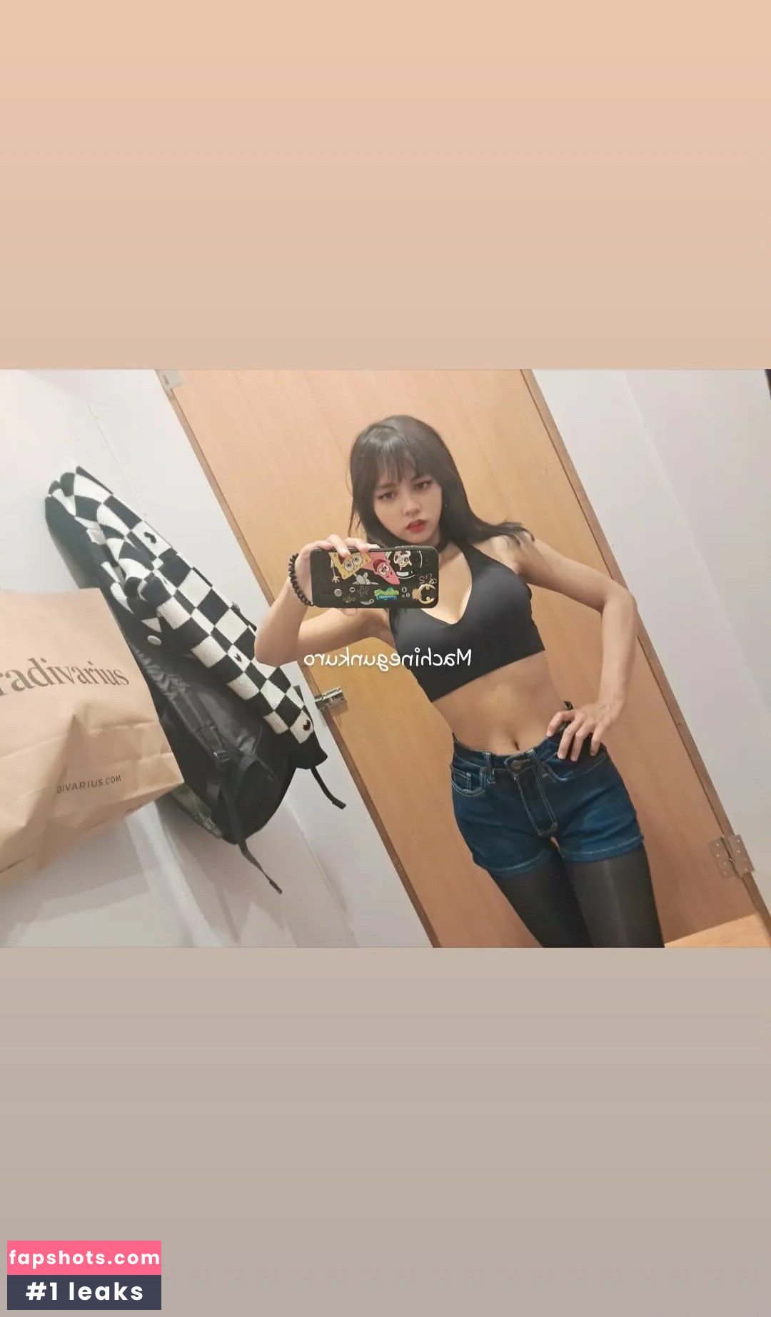 Kuro Emma gallery photo #16