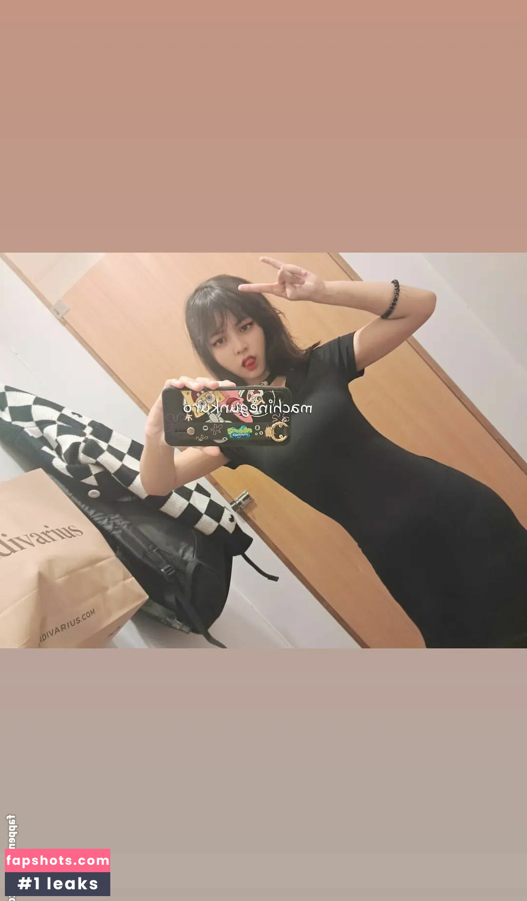 Kuro Emma gallery photo #21