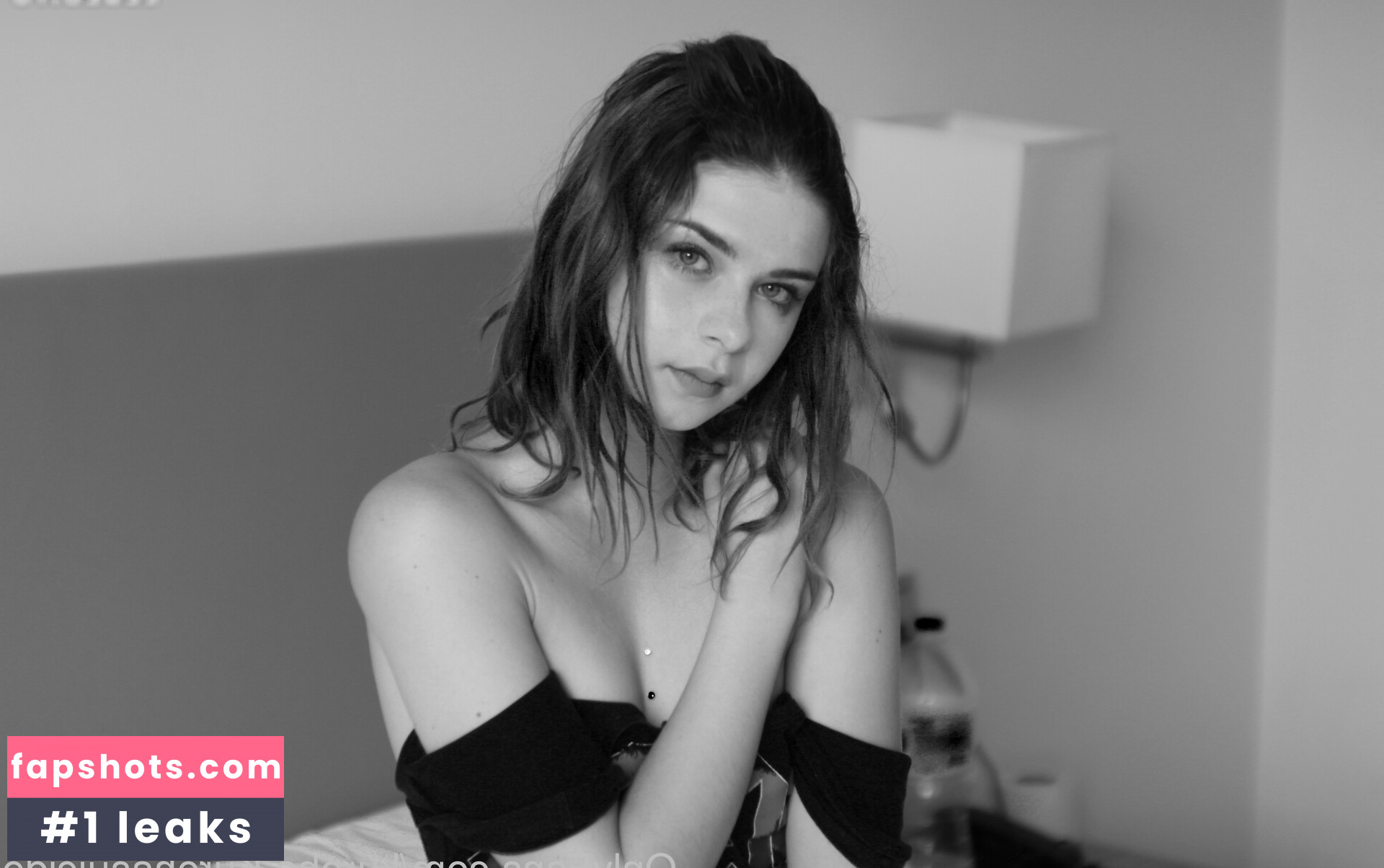 Kuroha gallery photo #39