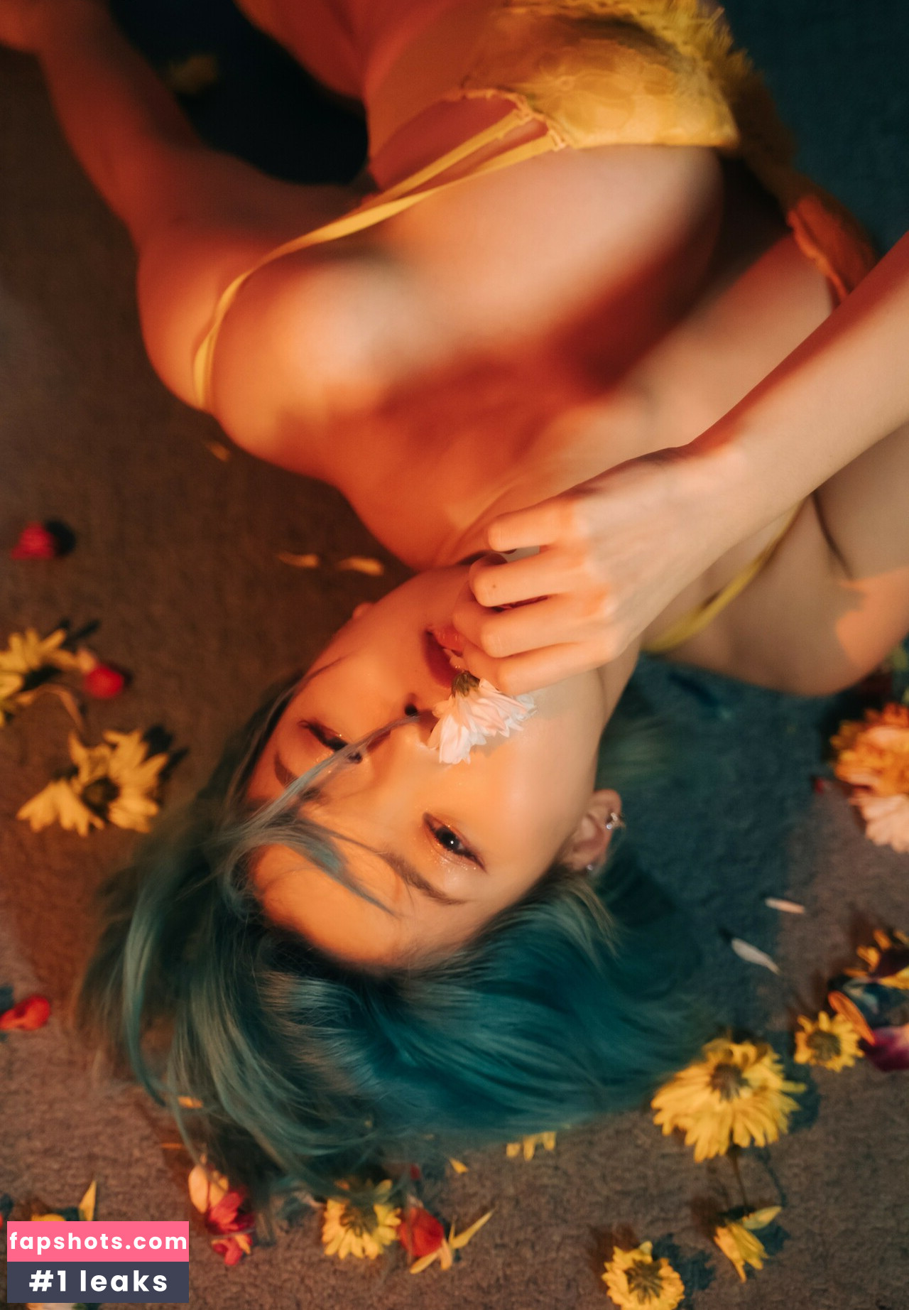 Kuromelo gallery photo #24