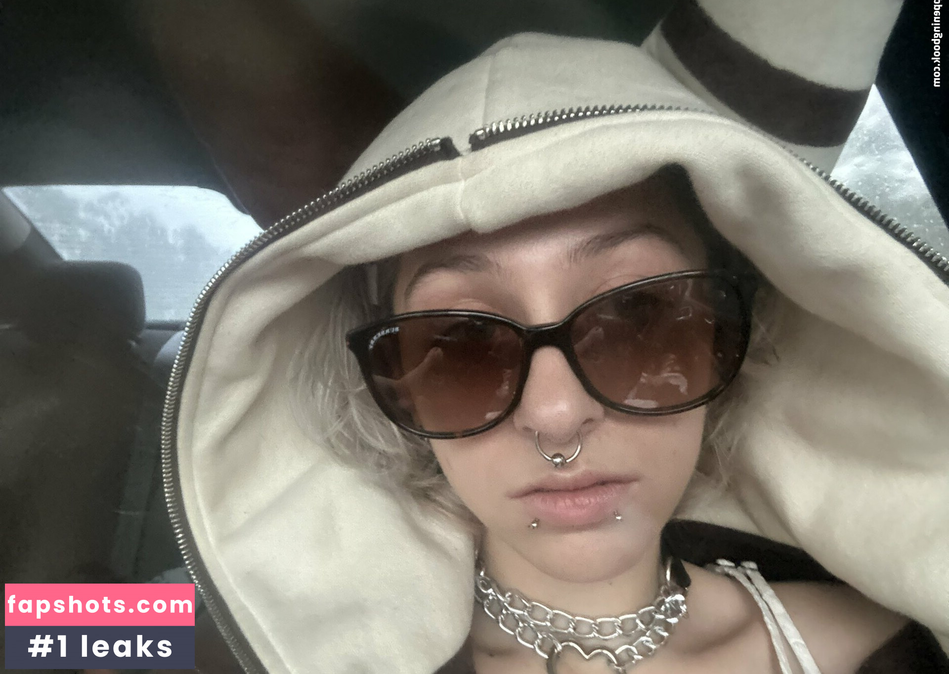 Kuromi gallery photo #14