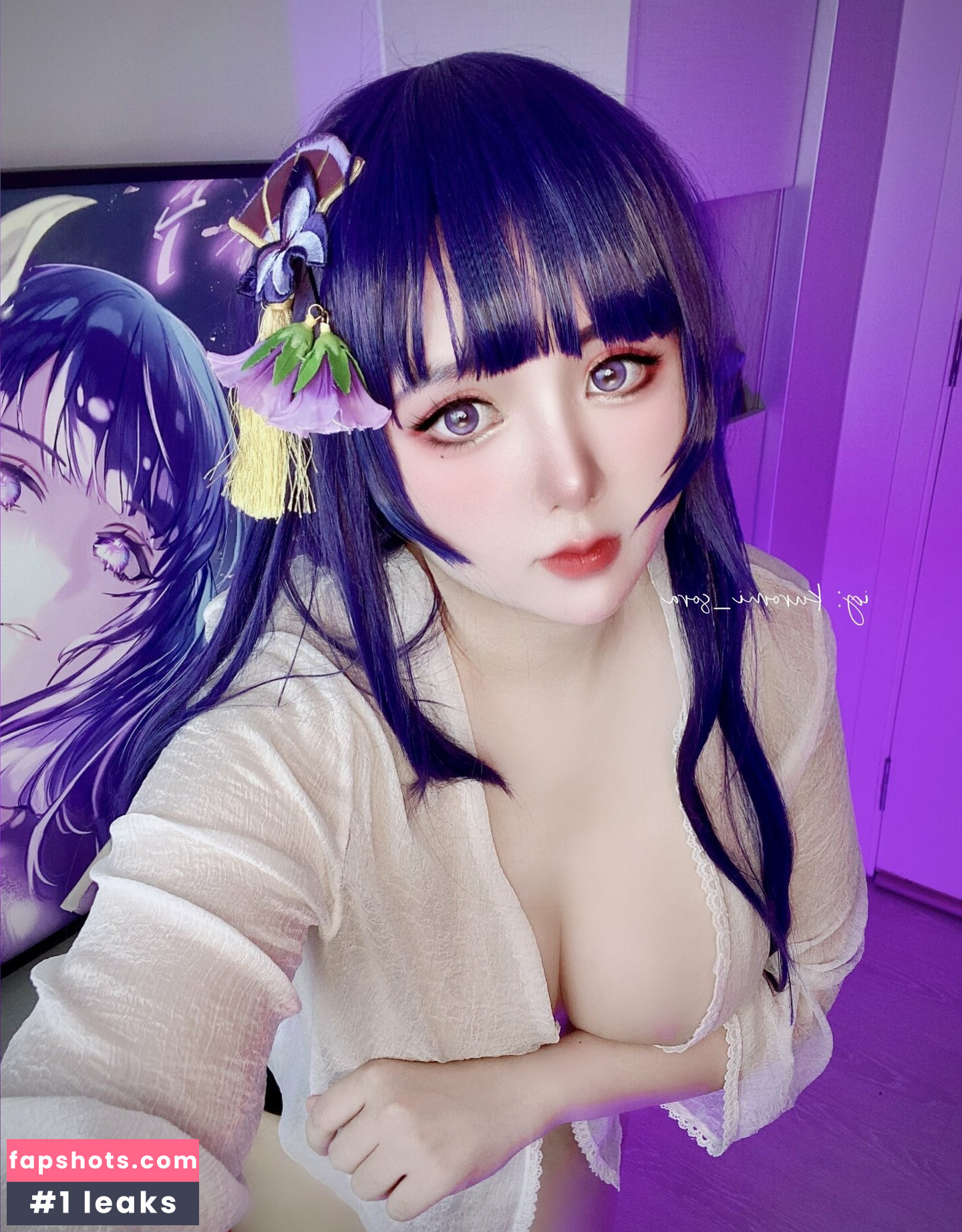 Kuromi Sora nude babe gallery