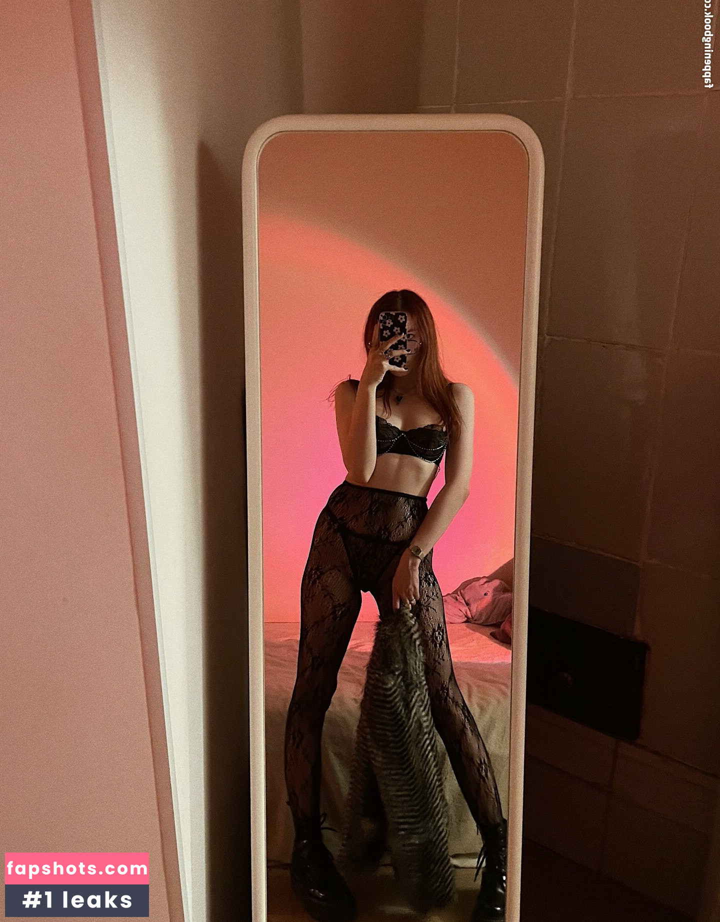 Kuromiromi gallery photo #5