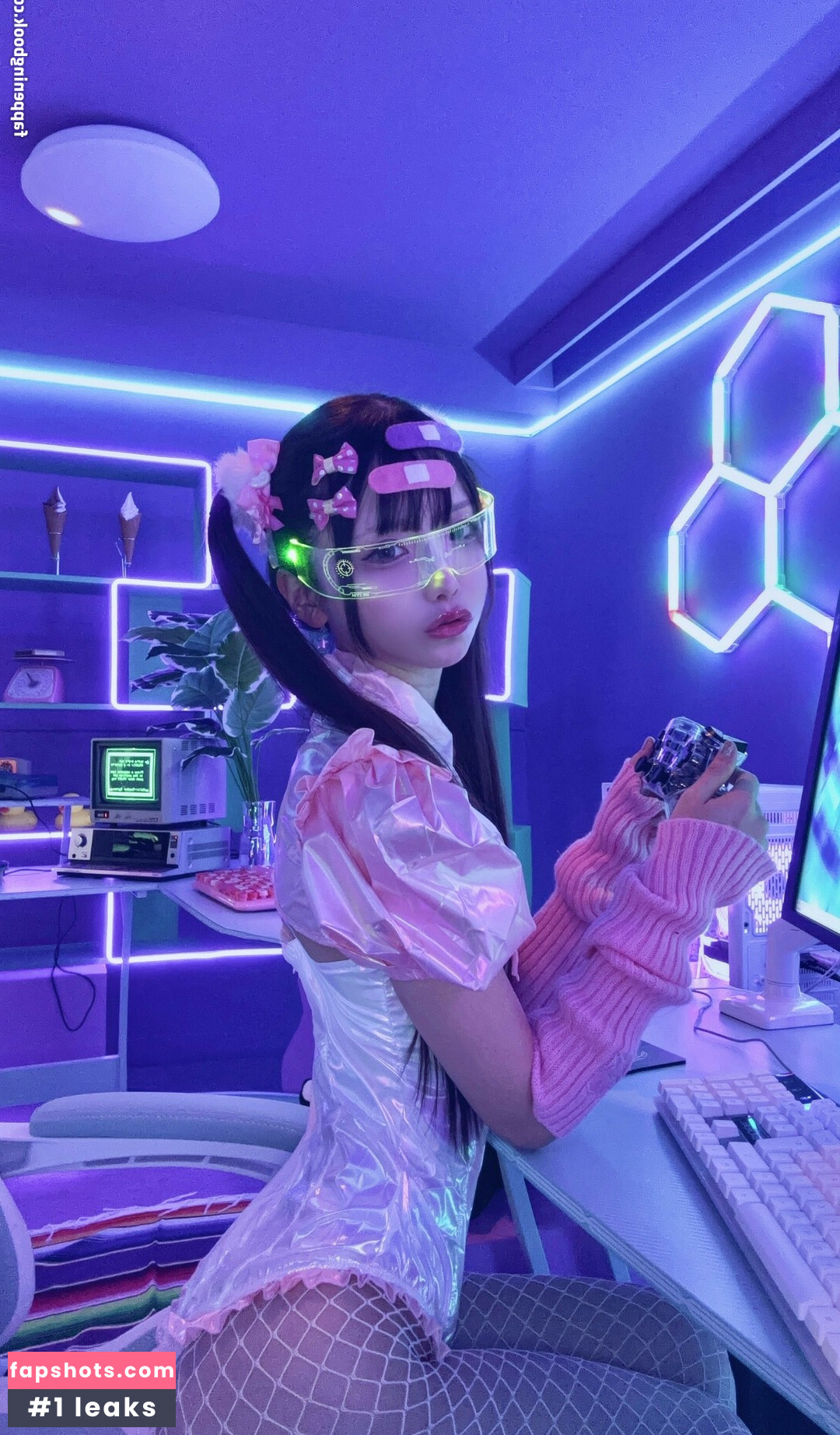 Kururun gallery photo #24