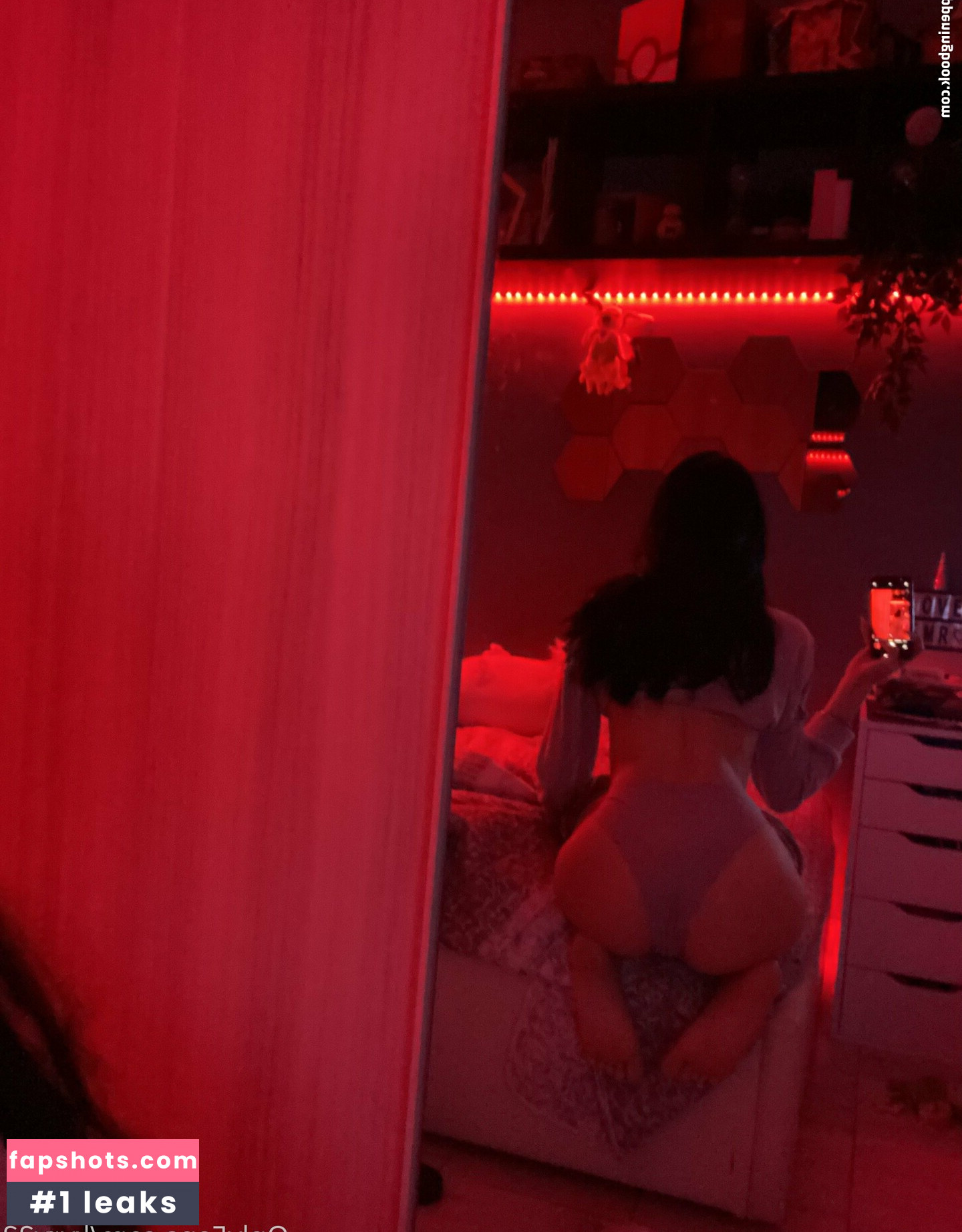 kvry22 gallery photo #48