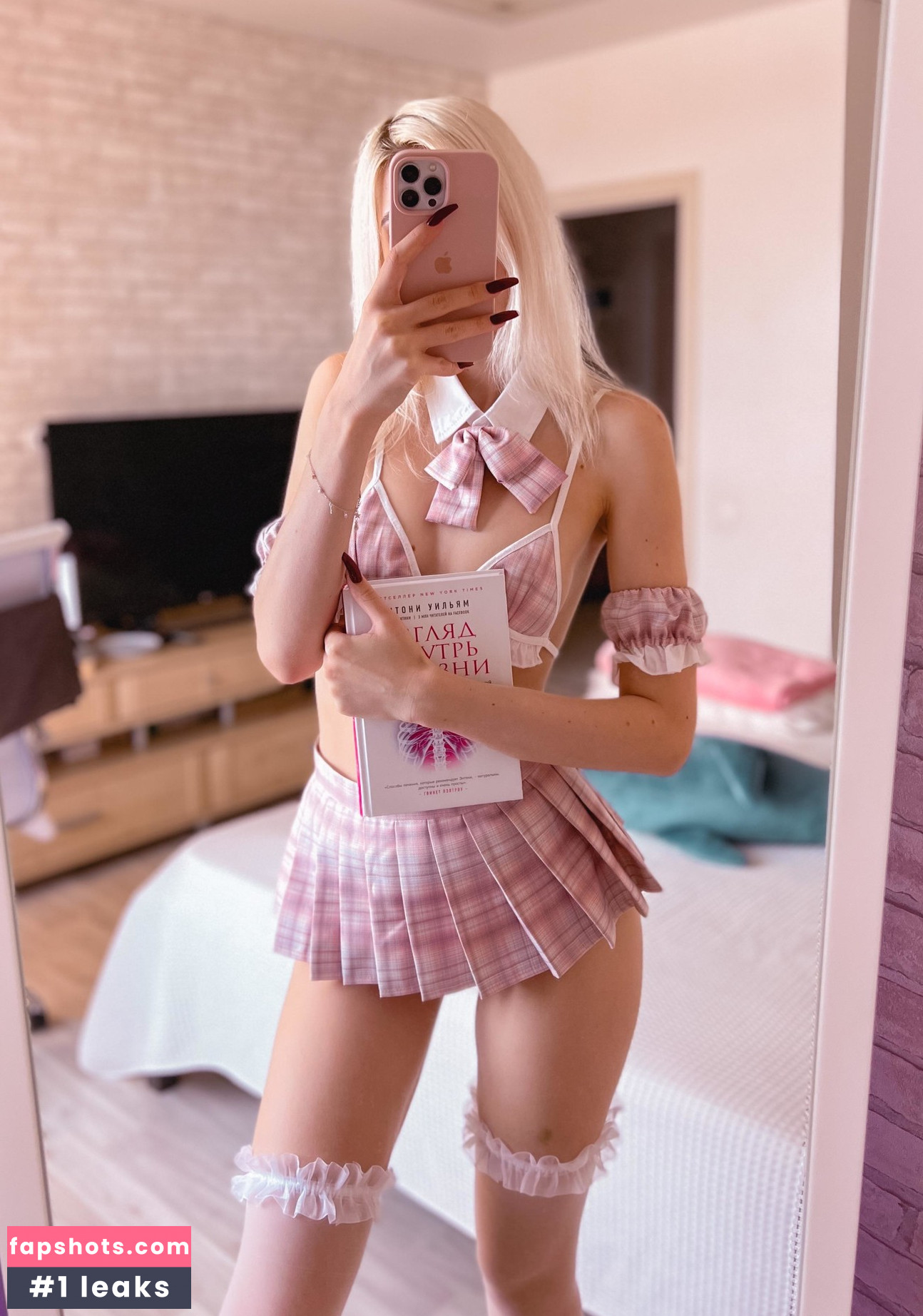 Kwainess Nahé úniky fotek pouze od fanoušků #53 - Fapshots