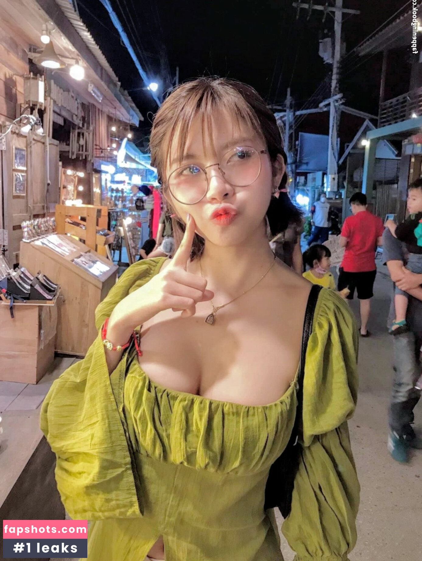 Kwan.lc gallery photo #8