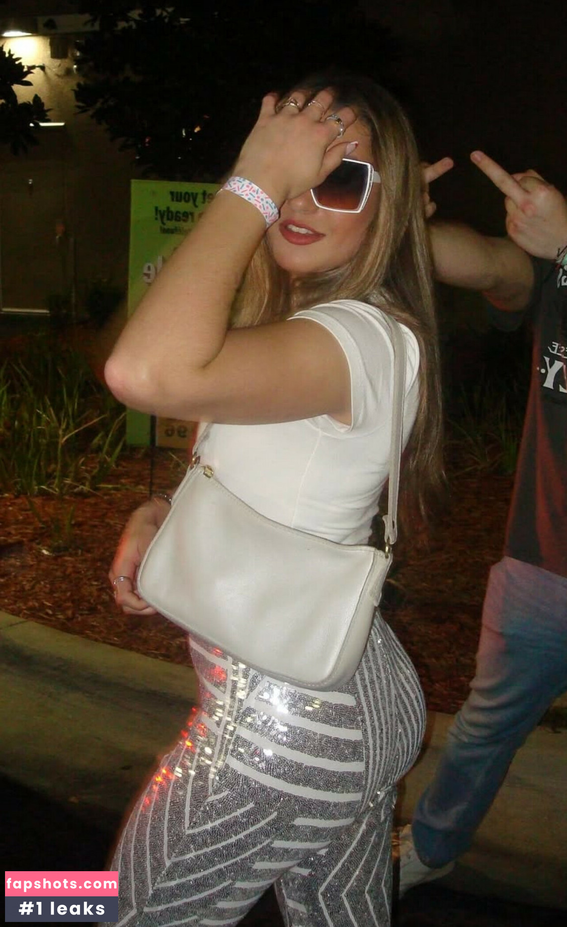 Kyara Maureen gallery photo #3