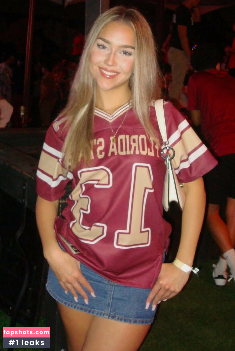 Kyara Maureen gallery photo #4