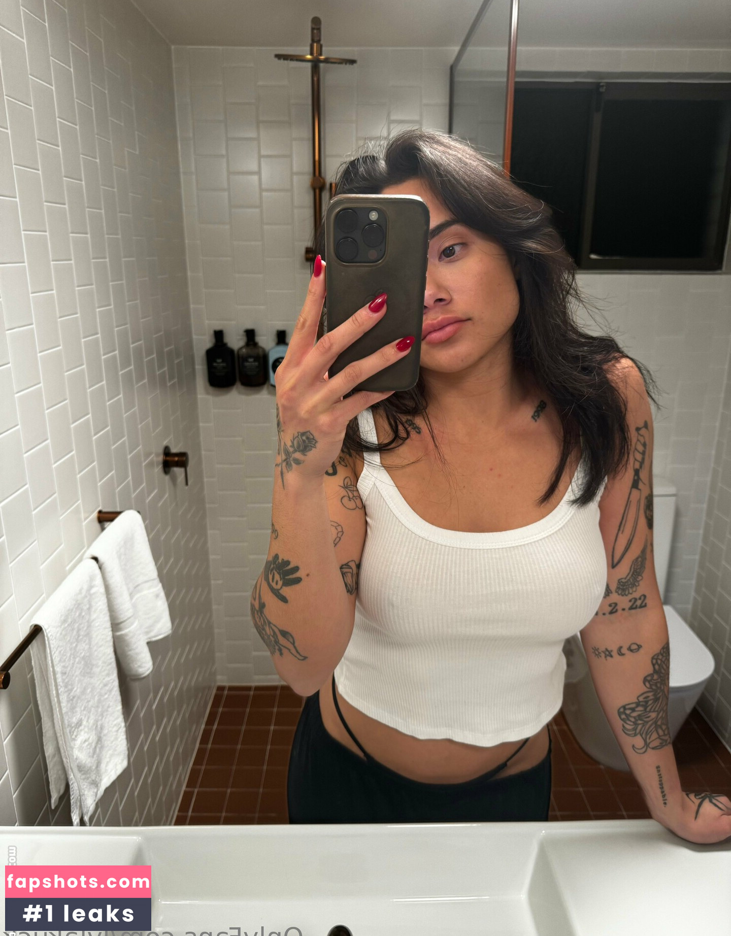 Kyla Luck gallery photo #3