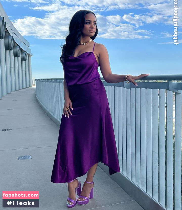 Kyla Pratt gallery photo #61