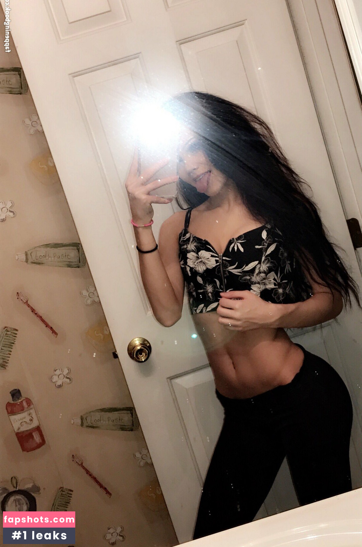 Kylee Carter gallery photo #37