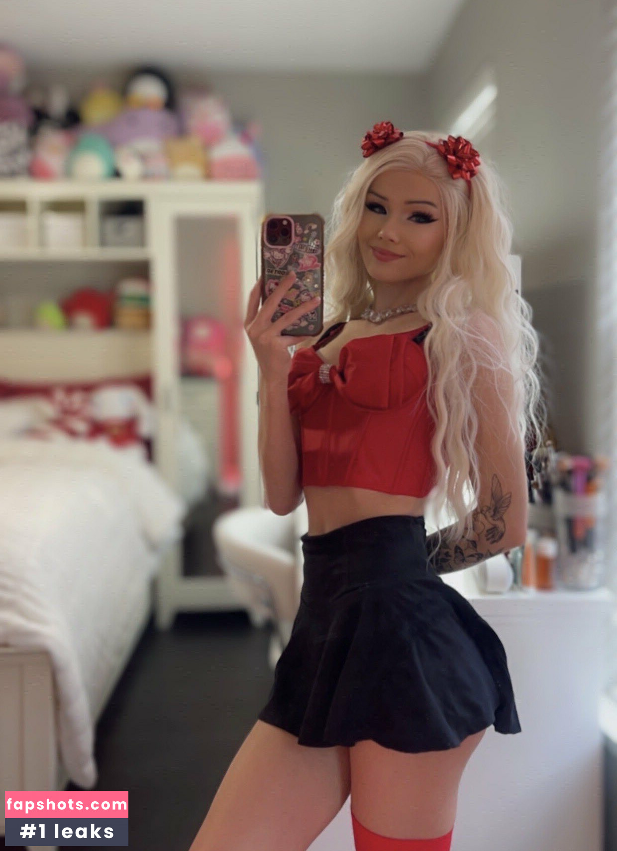 Kylee Carter nude babe gallery