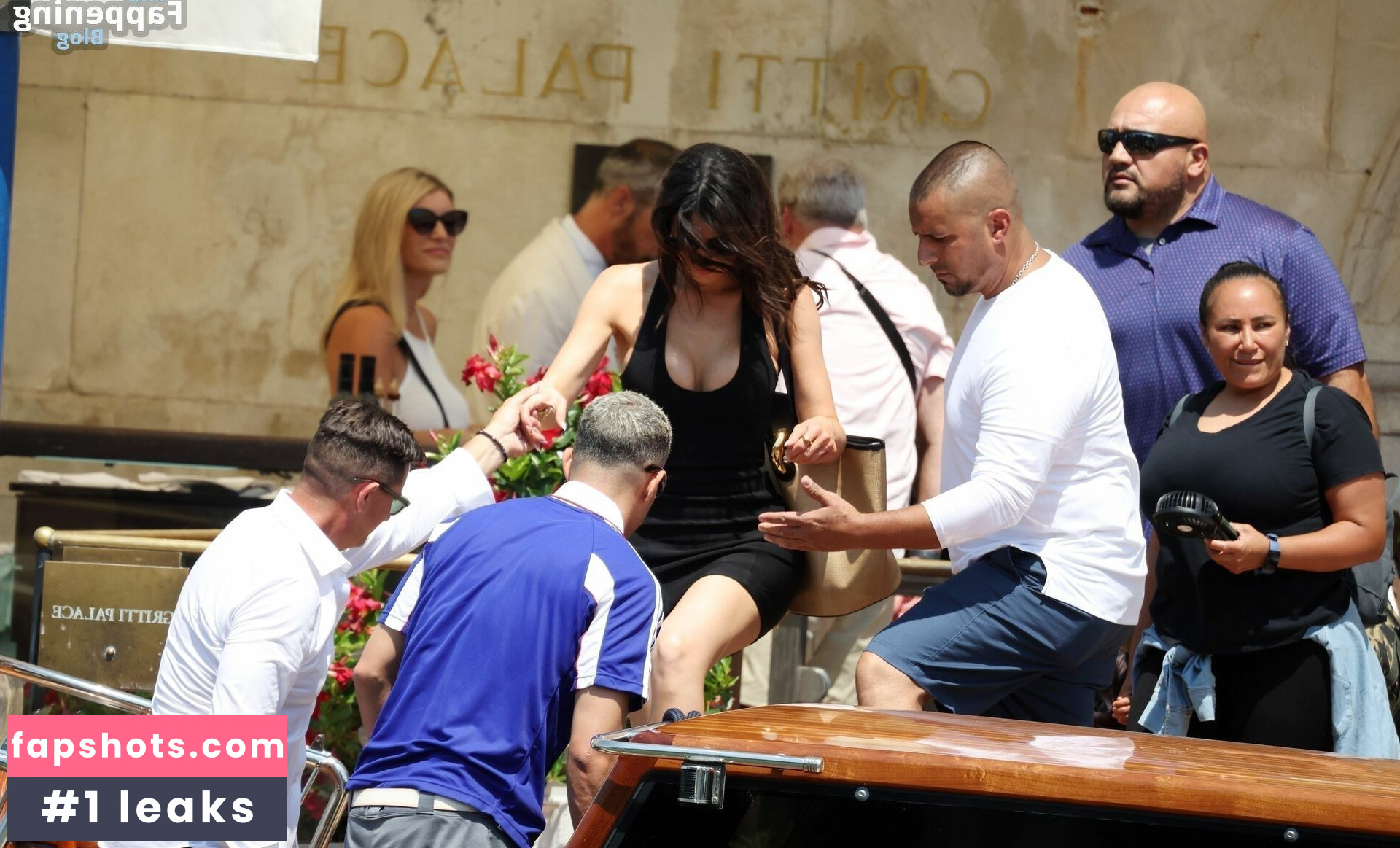 Kylie Jenner gallery photo #1045