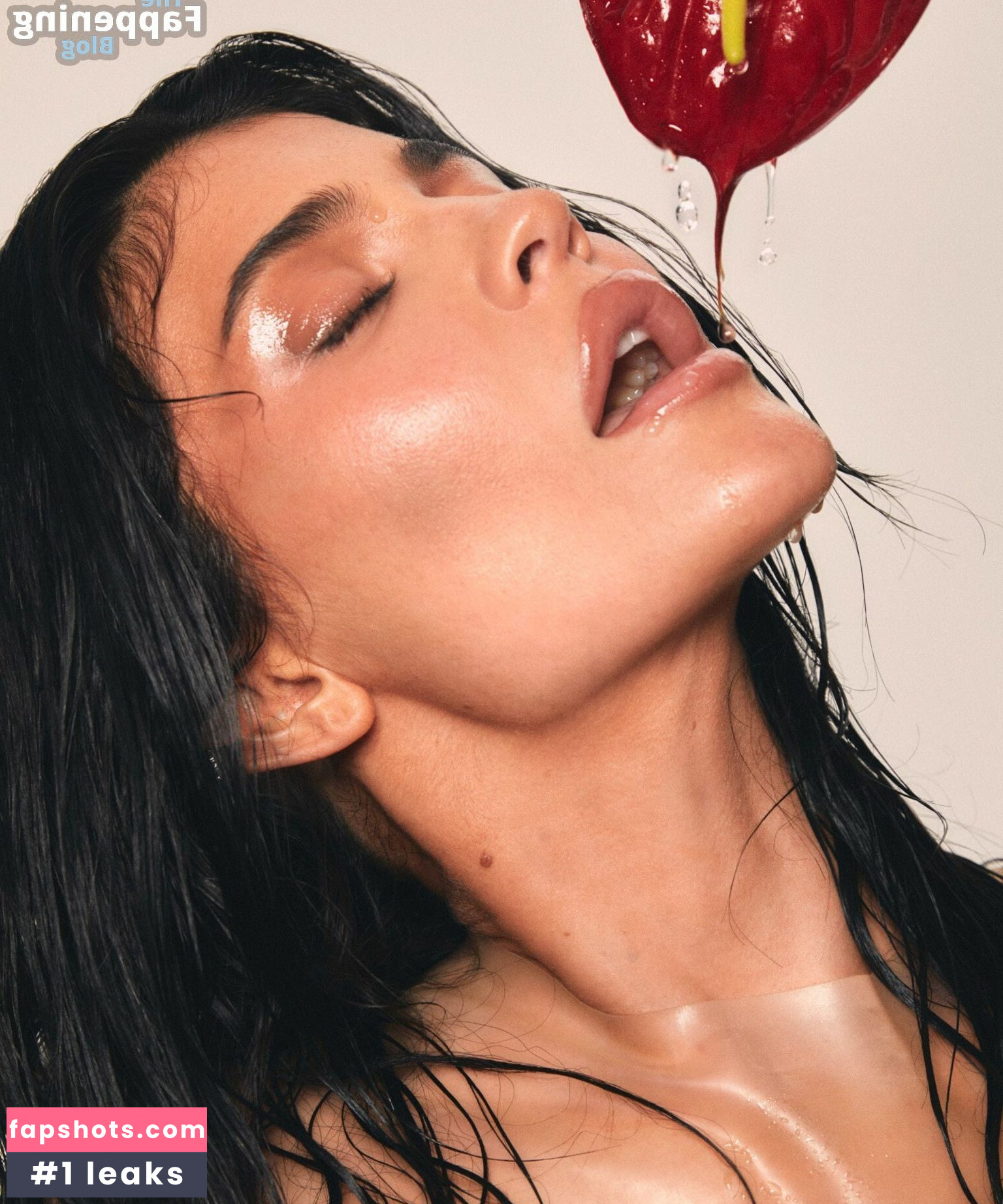 Kylie Jenner gallery photo #1054