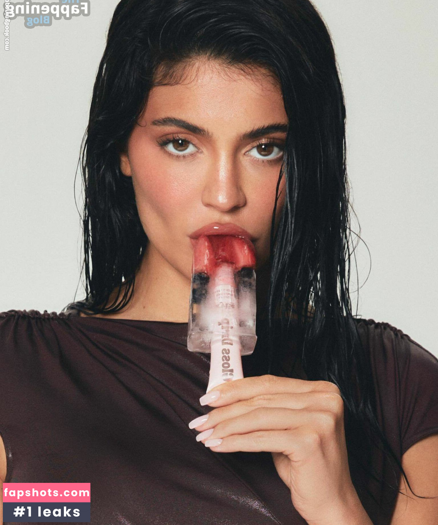 Kylie Jenner gallery photo #1067