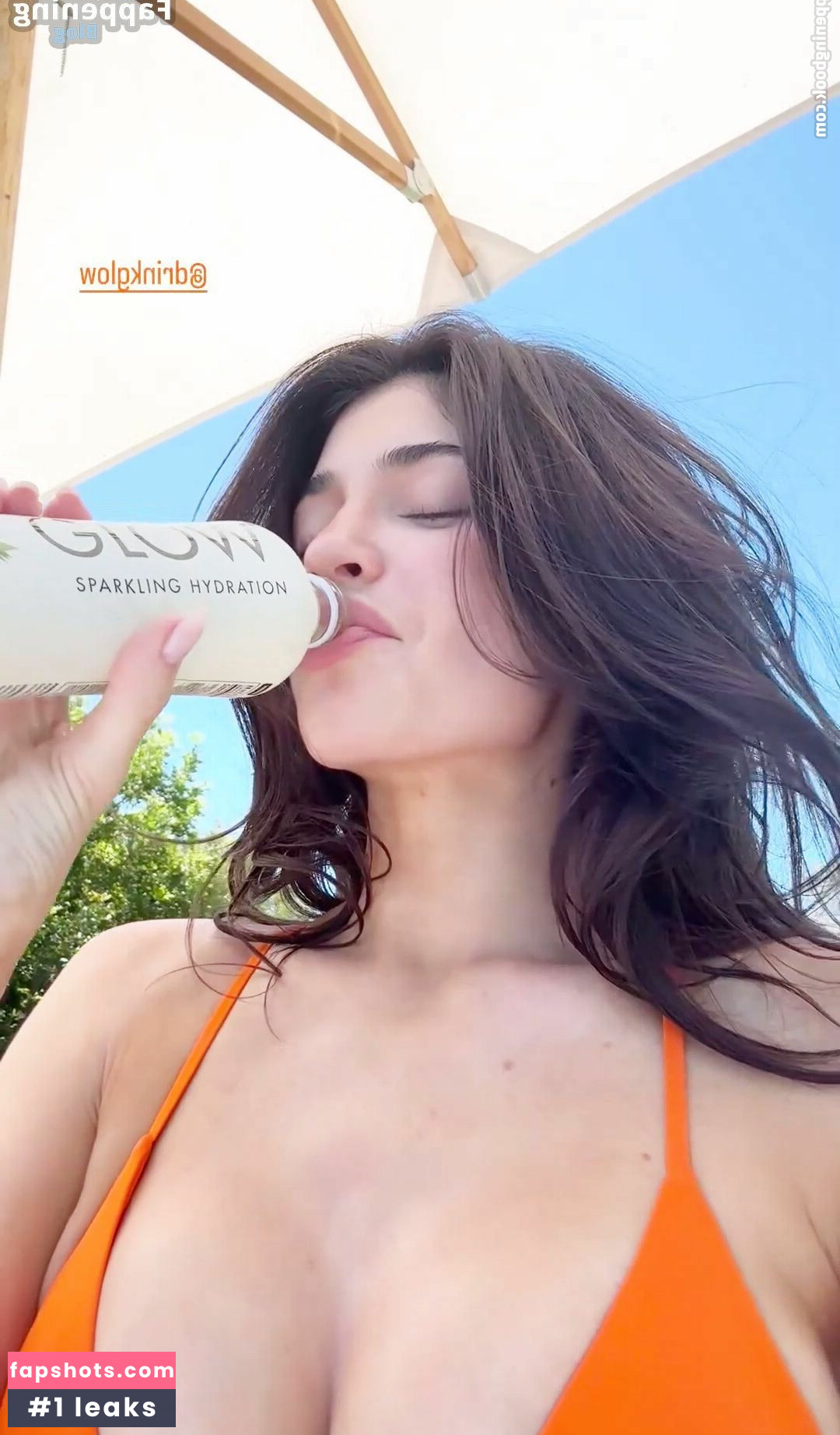 Kylie Jenner gallery photo #1094