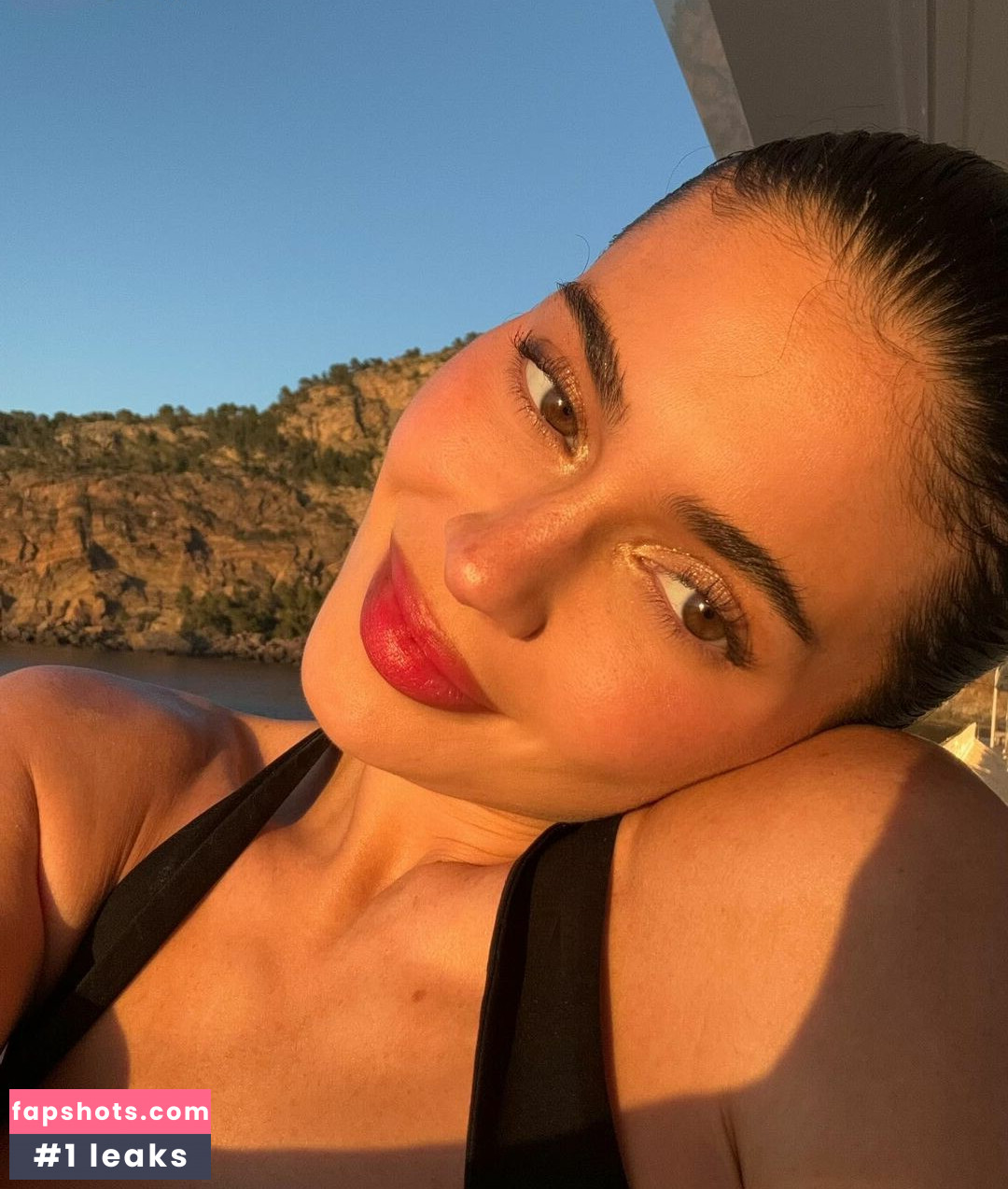 Kylie Jenner gallery photo #1195