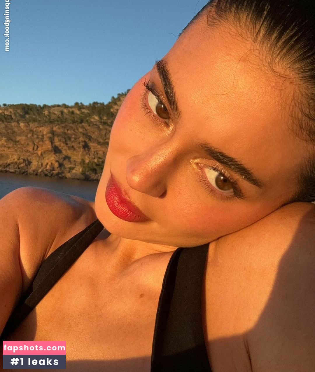 Kylie Jenner gallery photo #1196