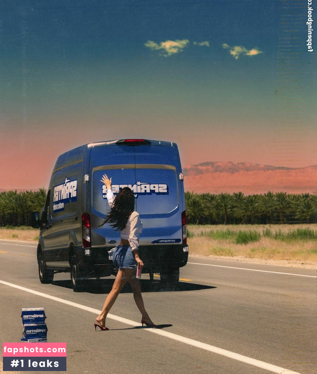 Kylie Jenner gallery photo #1253