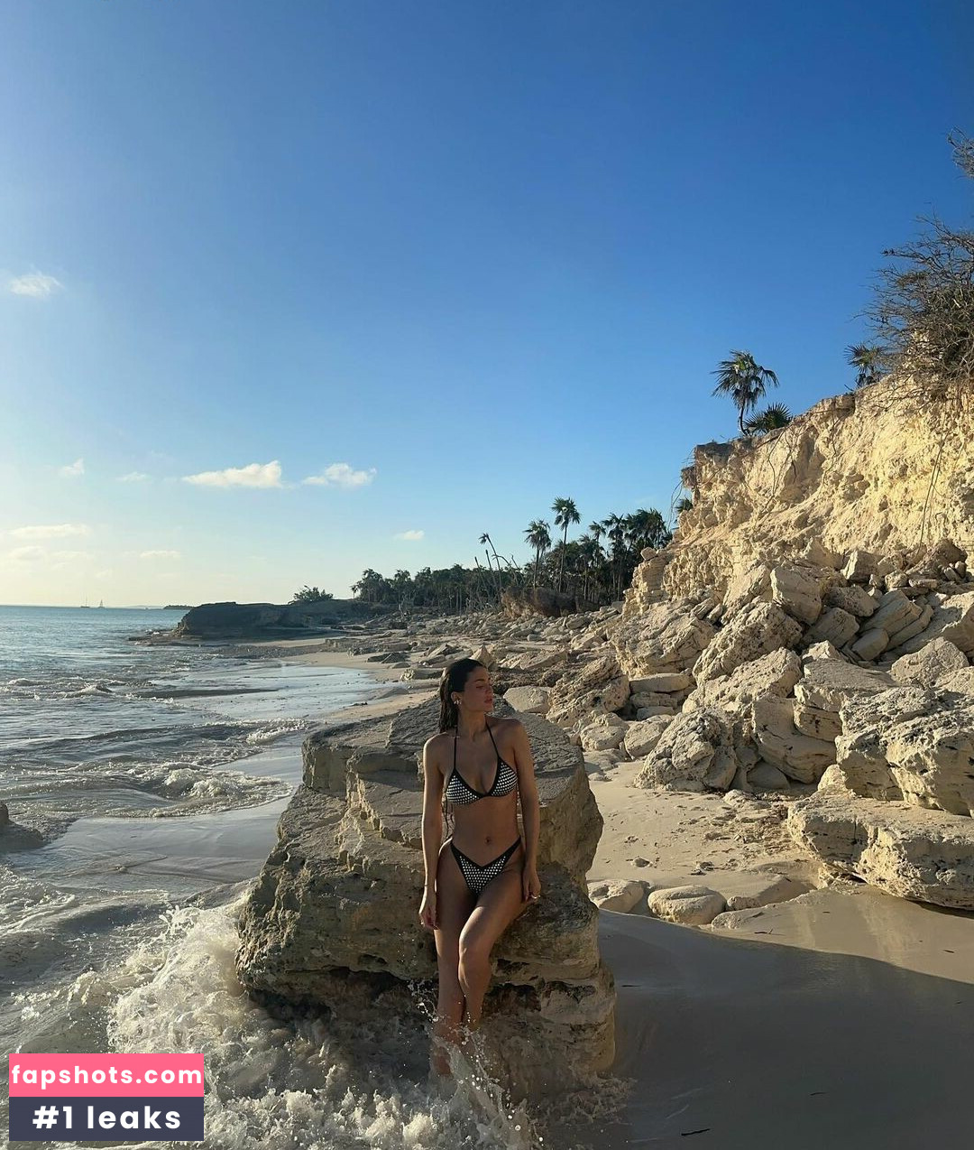 Kylie Jenner gallery photo #1348