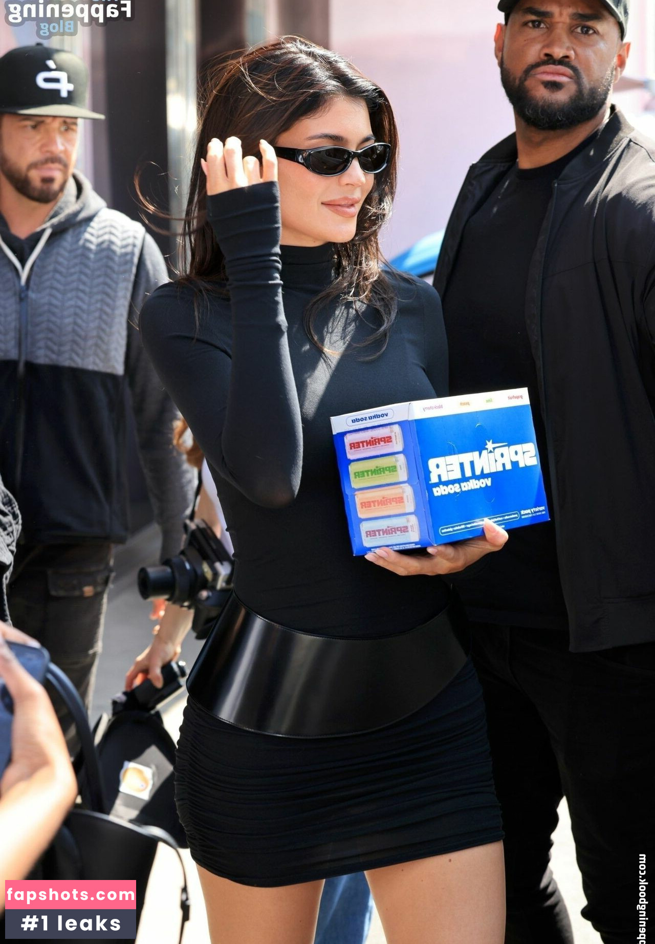 Kylie Jenner gallery photo #1422