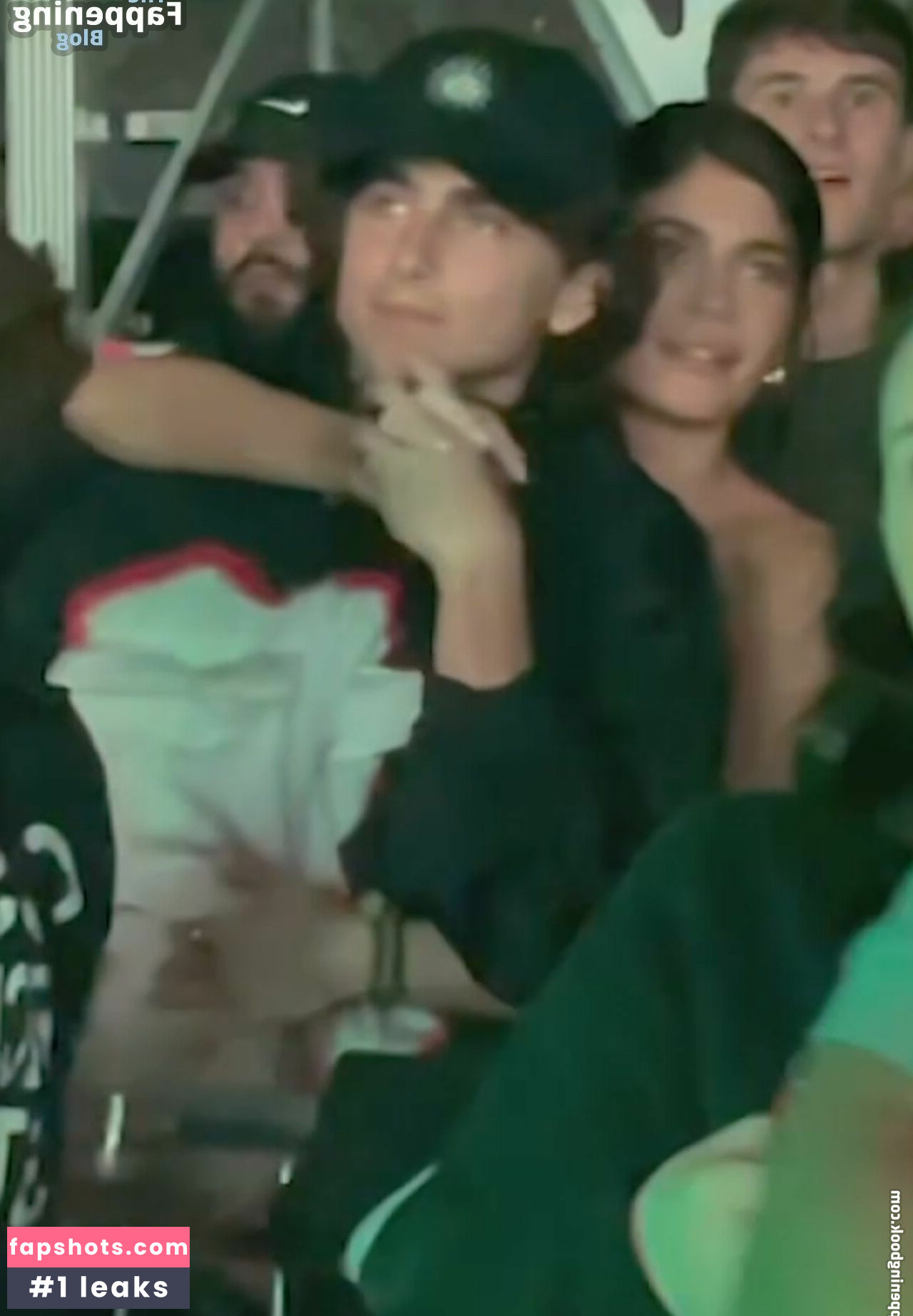 Kylie Jenner gallery photo #1559