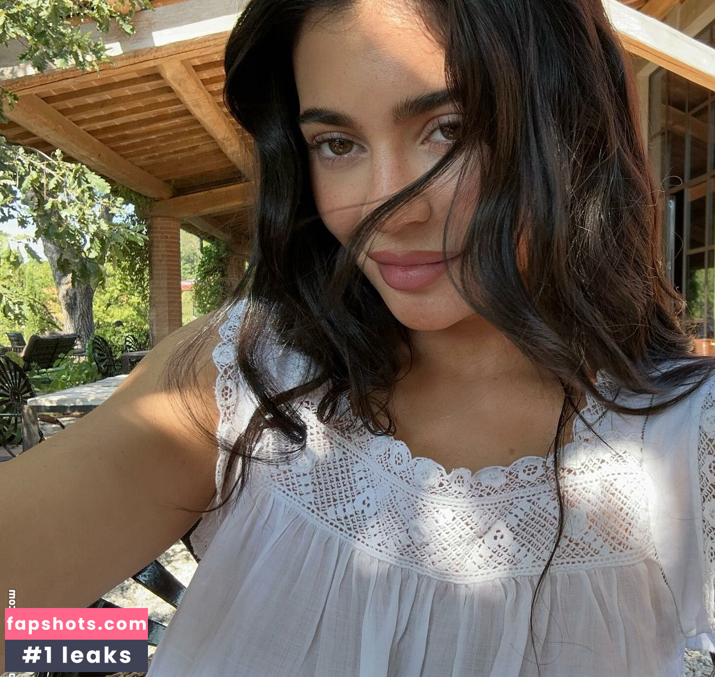 Kylie Jenner gallery photo #1569