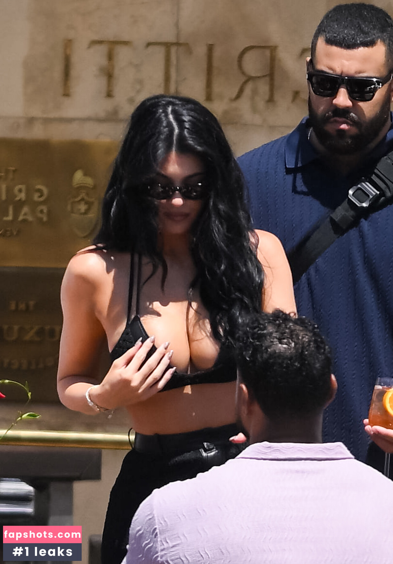 Kylie Jenner gallery photo #159