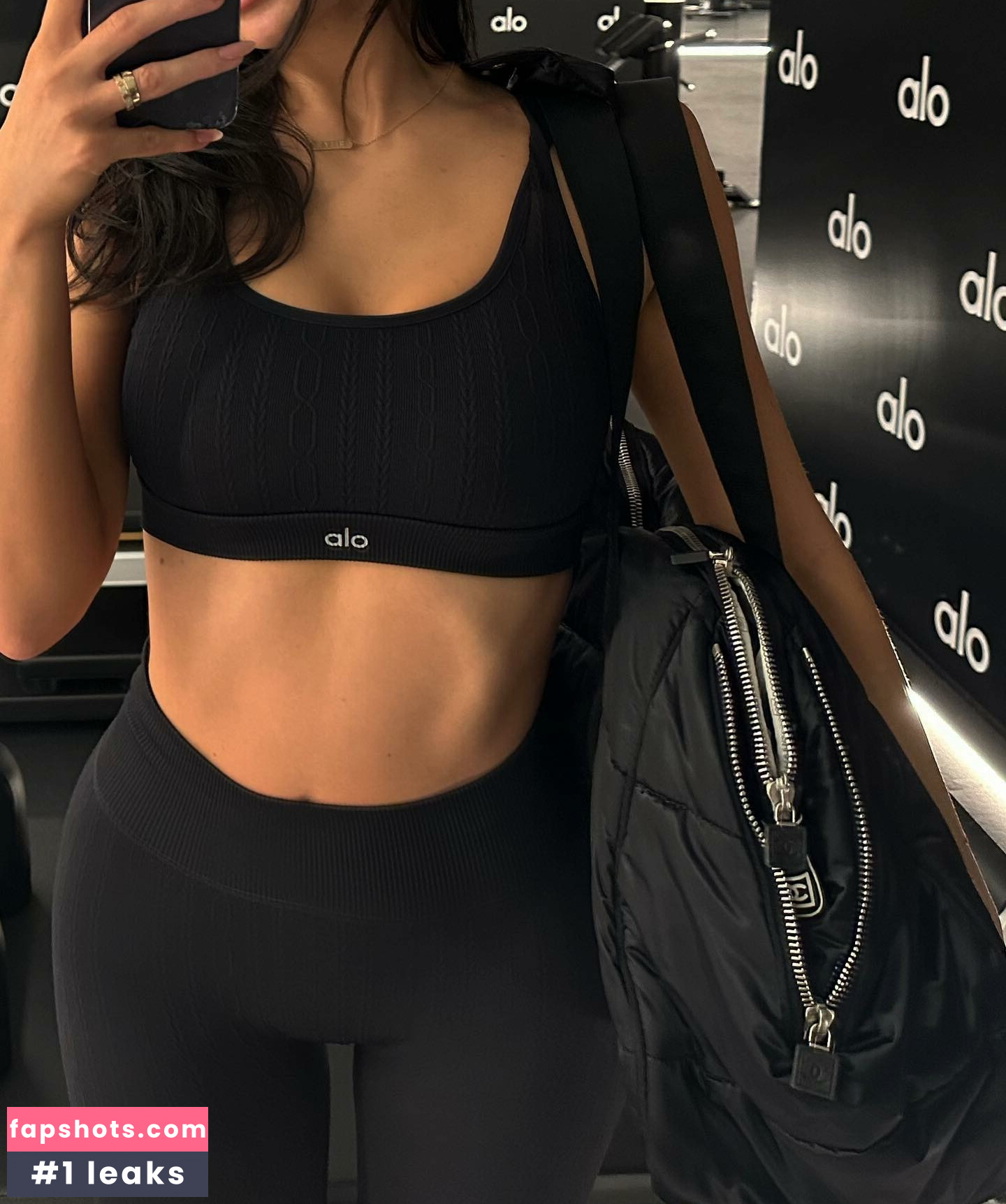 Kylie Jenner gallery photo #1610