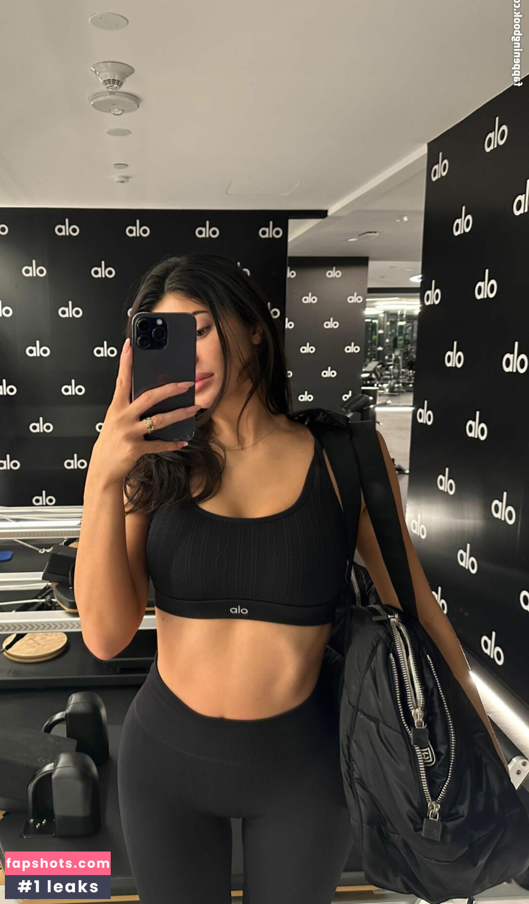 Kylie Jenner gallery photo #1611