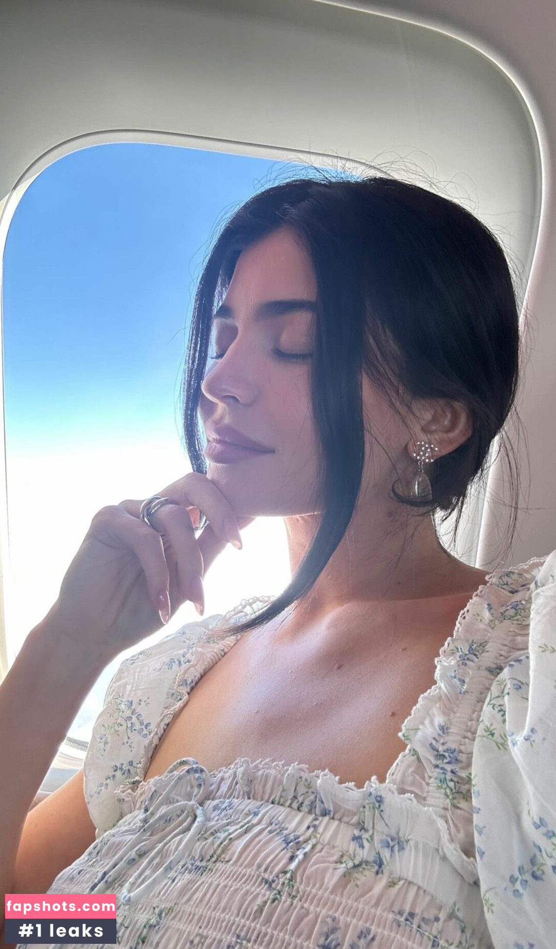 Kylie Jenner gallery photo #1612