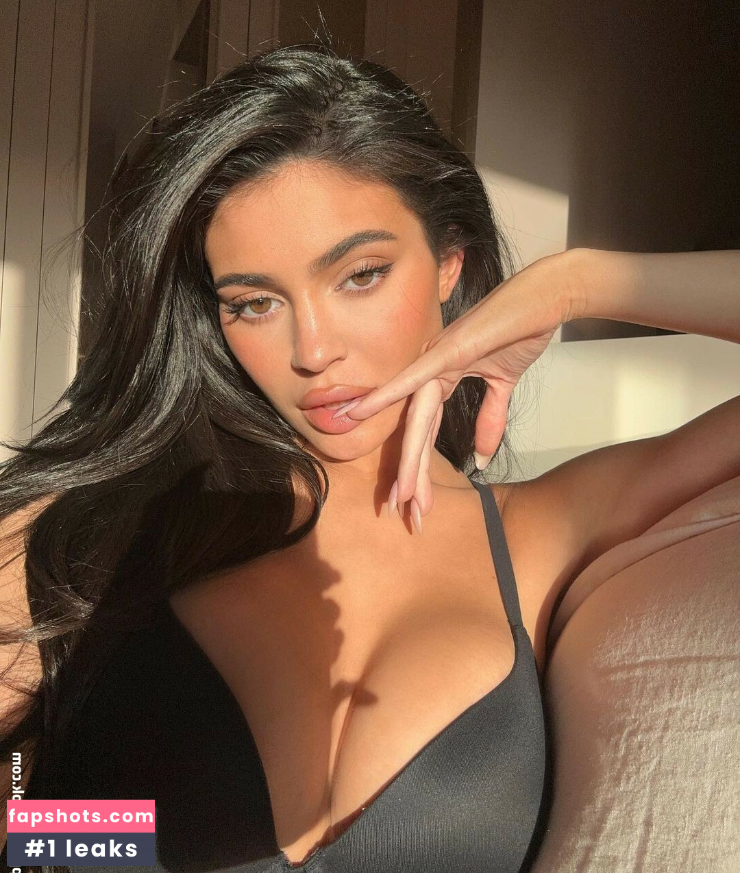 Kylie Jenner gallery photo #1692