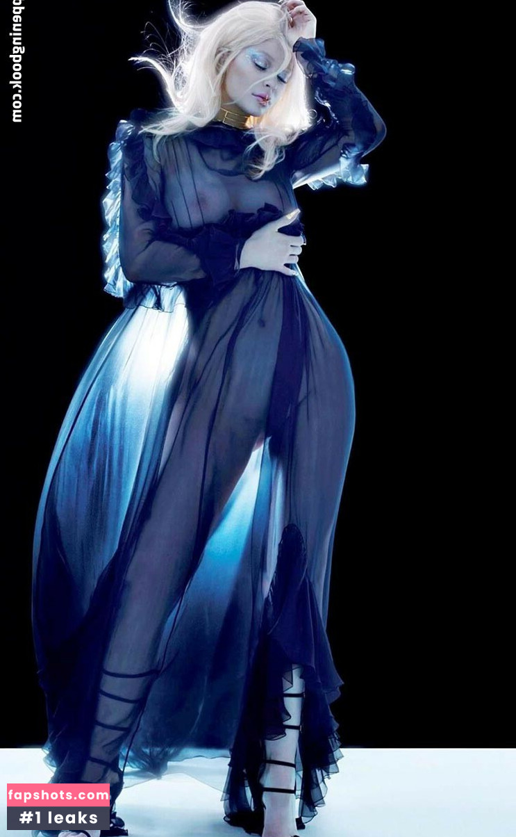 Kylie Jenner gallery photo #1766