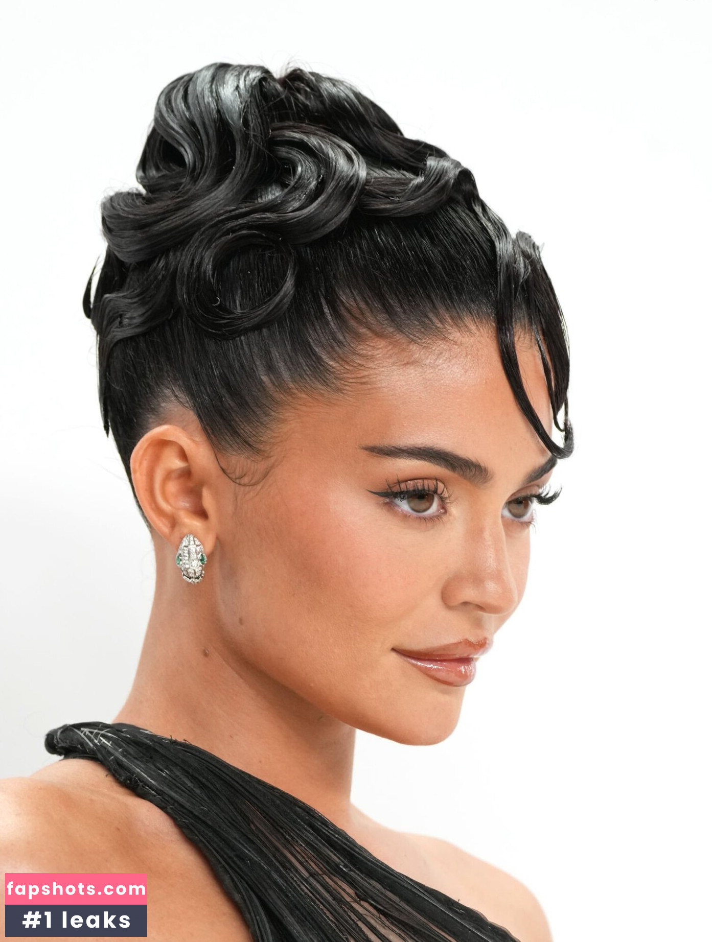 Kylie Jenner gallery photo #1809