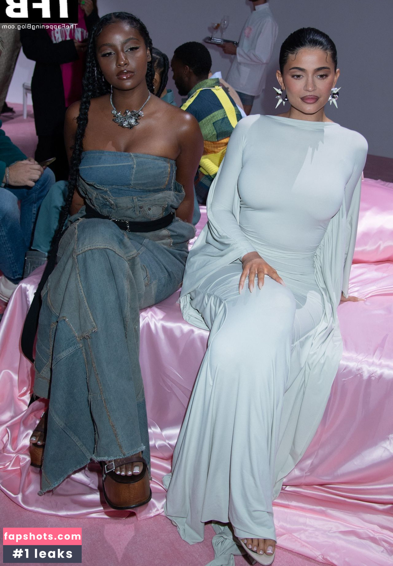 Kylie Jenner gallery photo #1871