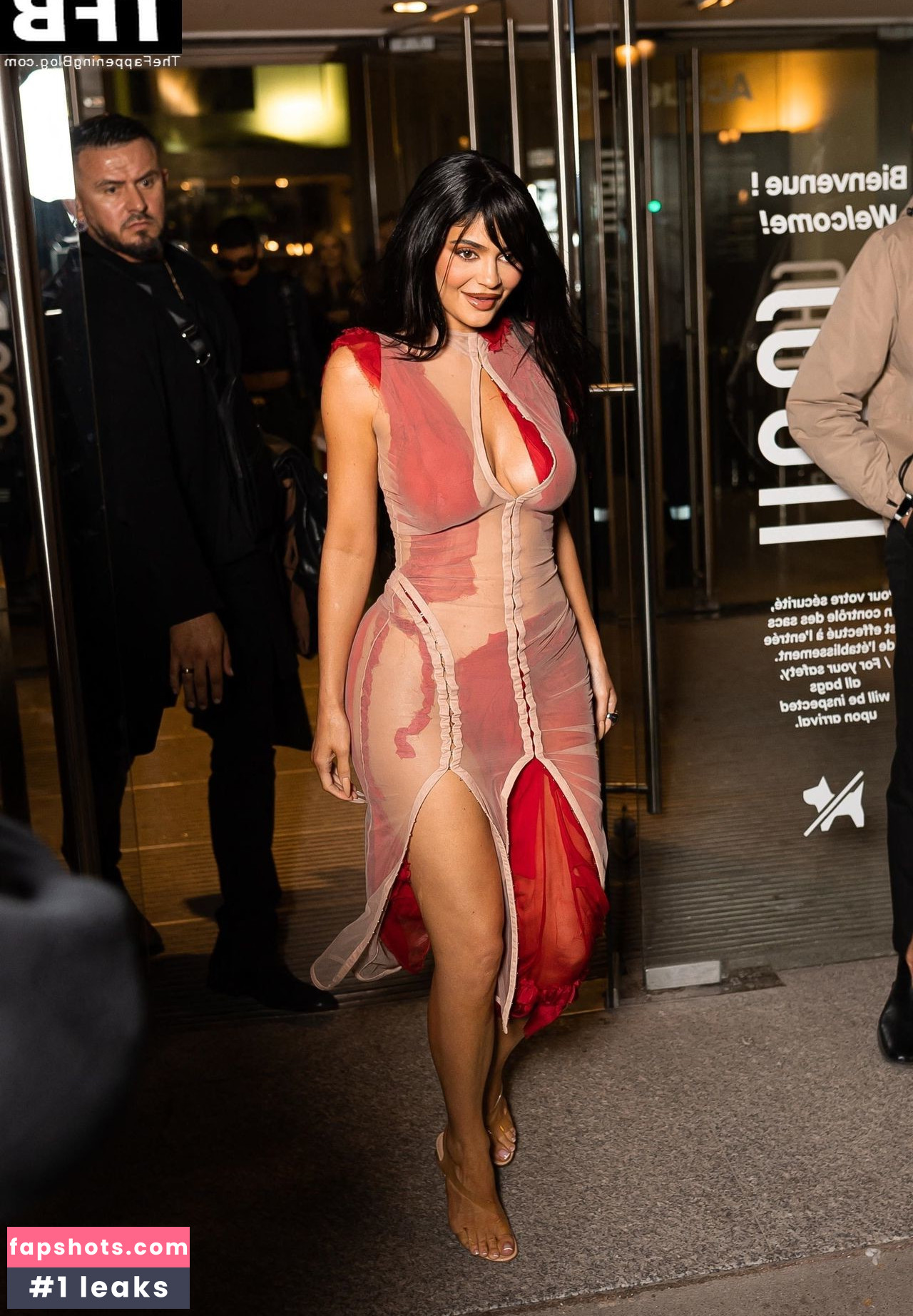 Kylie Jenner gallery photo #1872