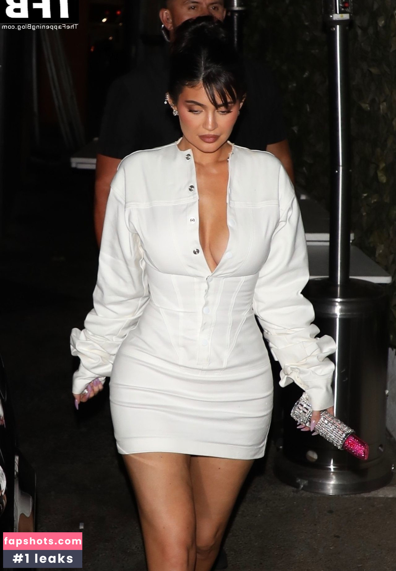 Kylie Jenner gallery photo #1905